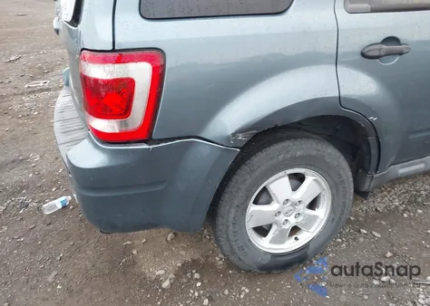 2011 Ford Escape Xlt из США, поврежденный, VIN 1FMCU9D78BKC02570